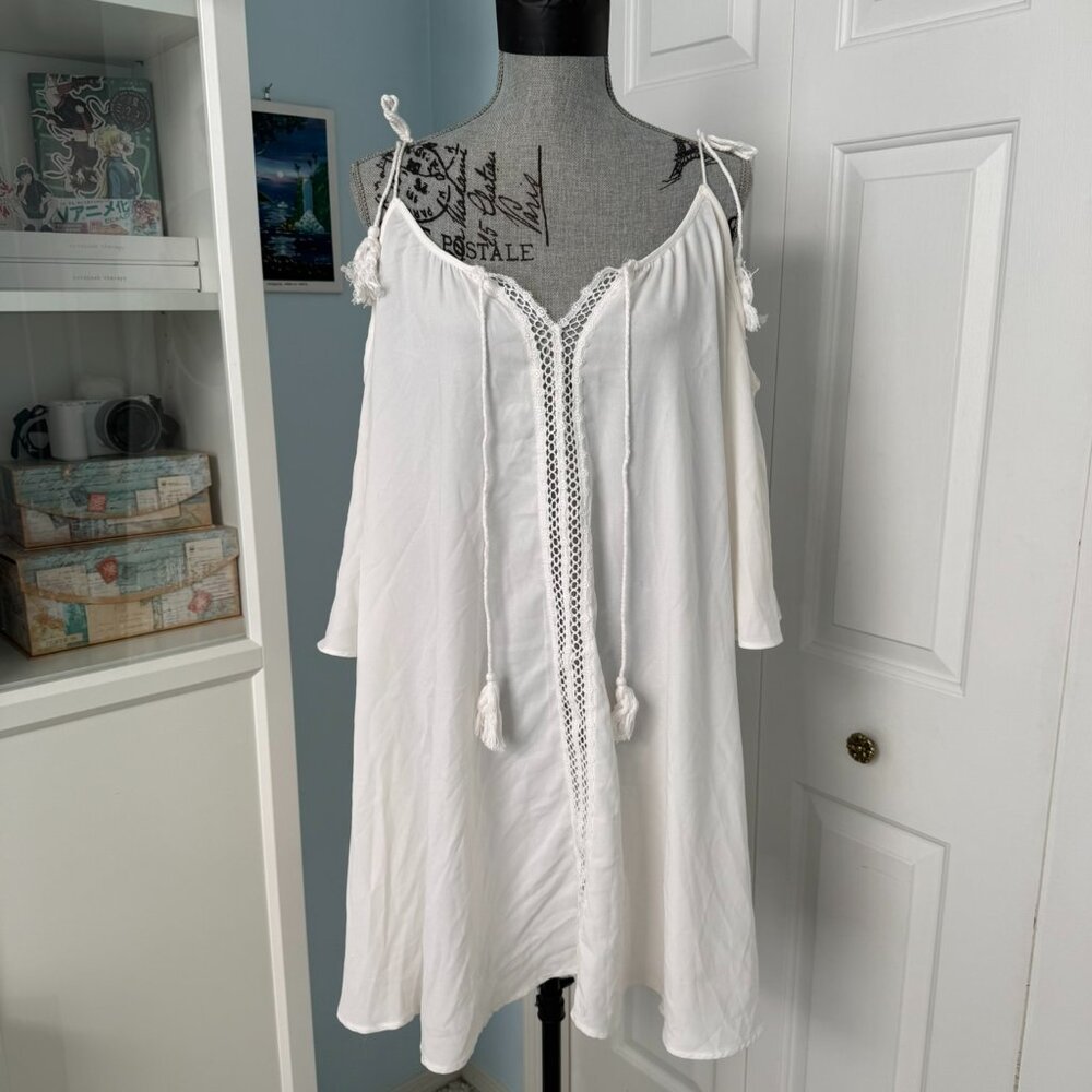 White Boho Tie-Strap Dress (S) — Adjustable Straps, Lightweight & Breezy